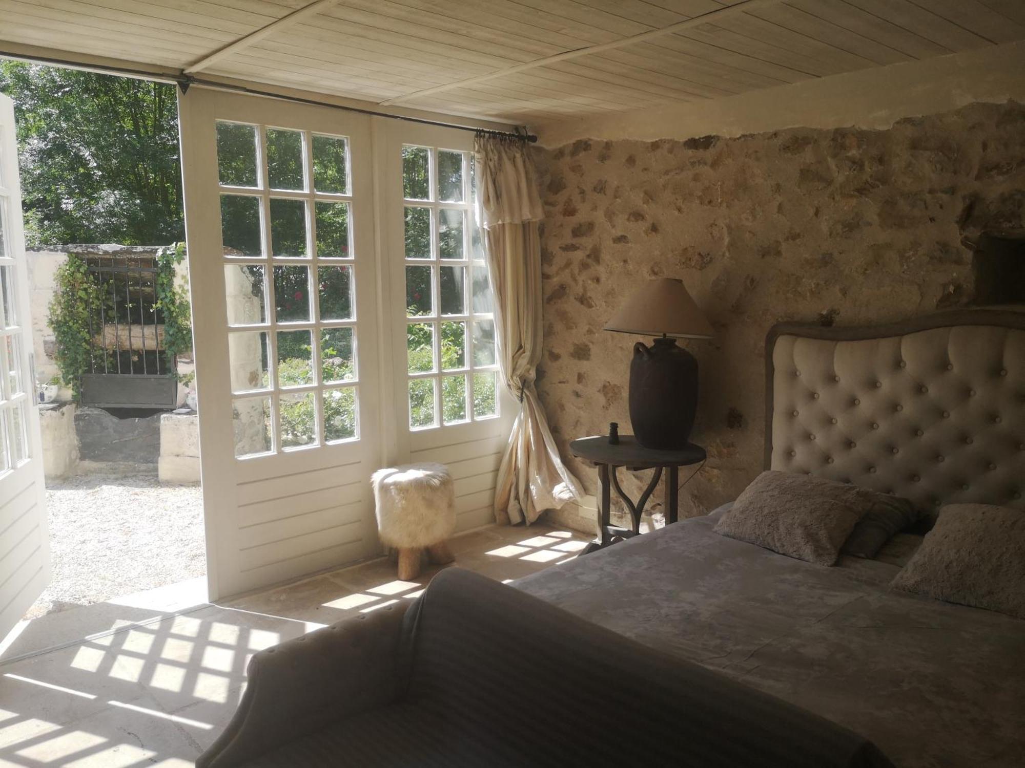 Bed and Breakfast Le Mouton Blaison Экстерьер фото